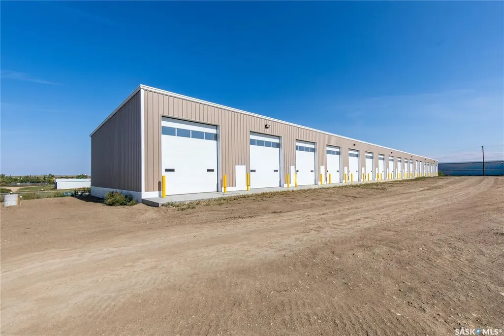 839 Snyder Road Moose Jaw SK S6H 4Y4