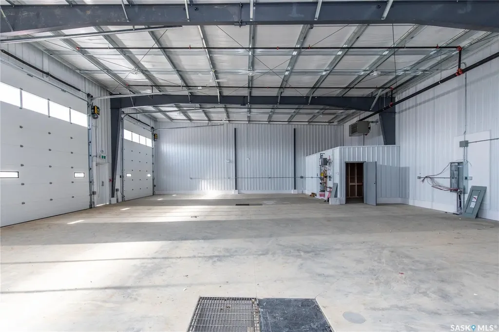 839 Snyder Road Moose Jaw SK S6H 4Y4