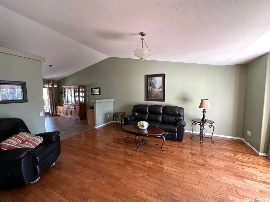 614 Hudson Street Hudson Bay SK S0E 0Y0