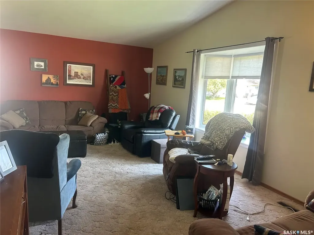 108 Second Street E Carnduff SK S0C 0S0