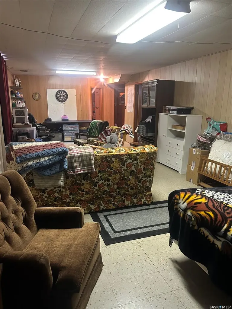 108 Second Street E Carnduff SK S0C 0S0