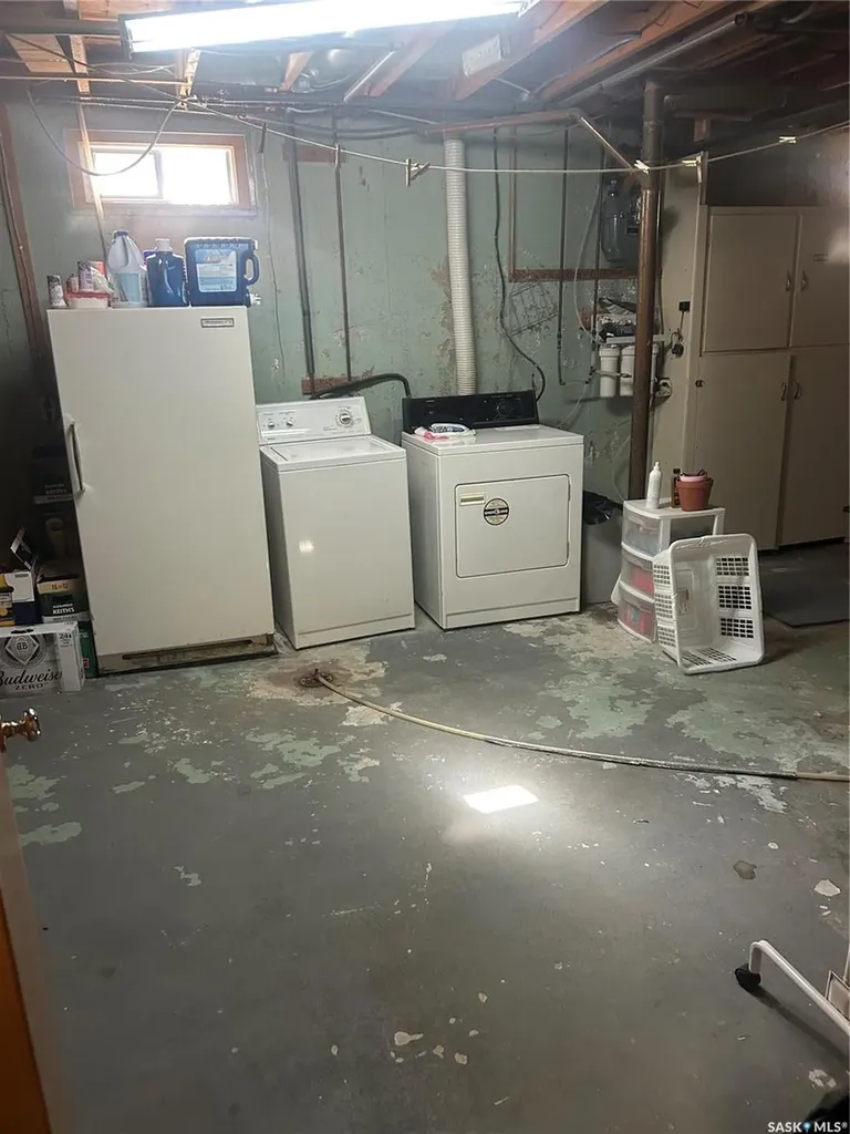 108 Second Street E Carnduff SK S0C 0S0