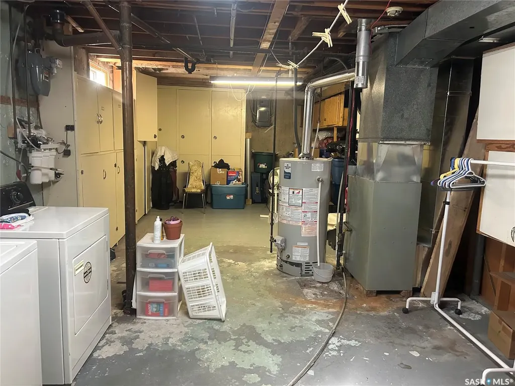 108 Second Street E Carnduff SK S0C 0S0