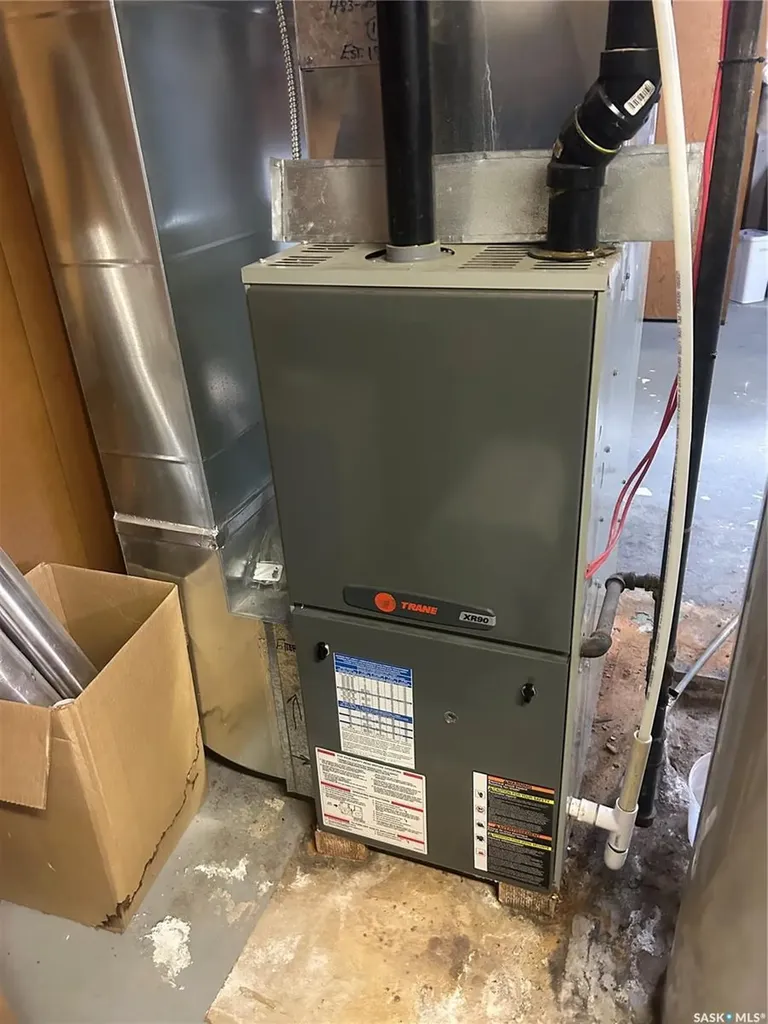 108 Second Street E Carnduff SK S0C 0S0