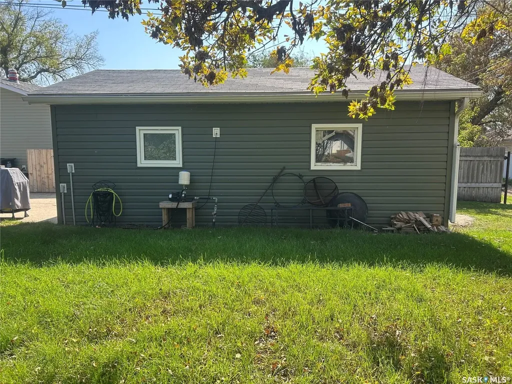 108 Second Street E Carnduff SK S0C 0S0