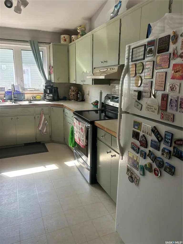 108 Second Street E Carnduff SK S0C 0S0