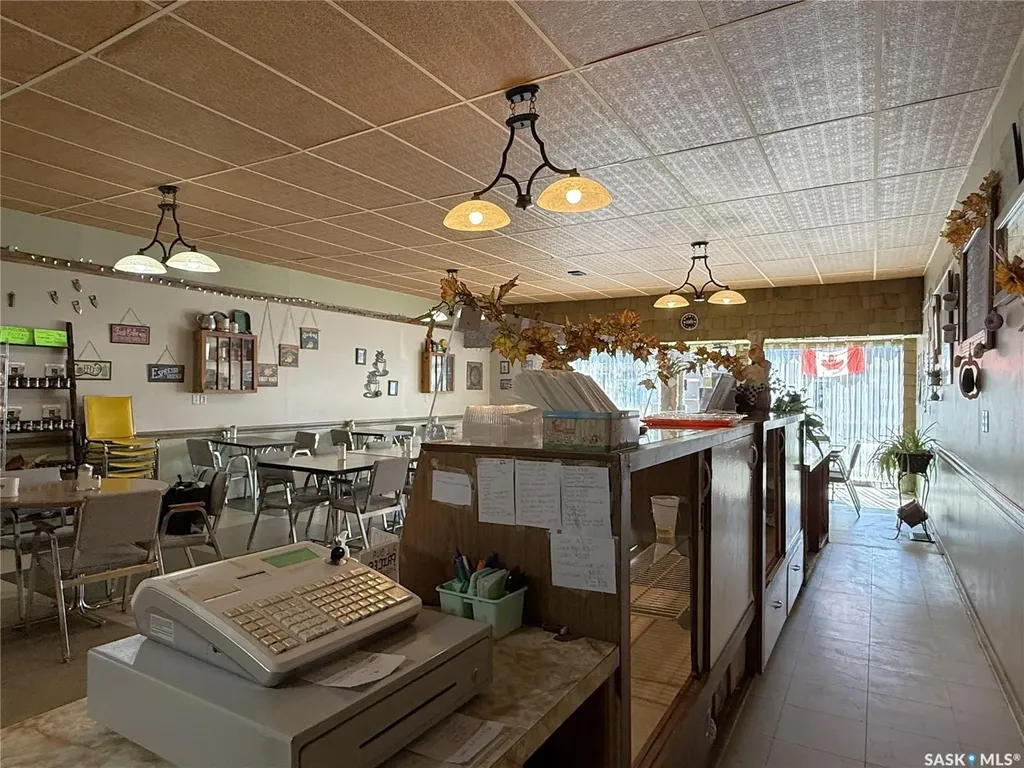 140 3rd Avenue W Melville SK S0A 2P0