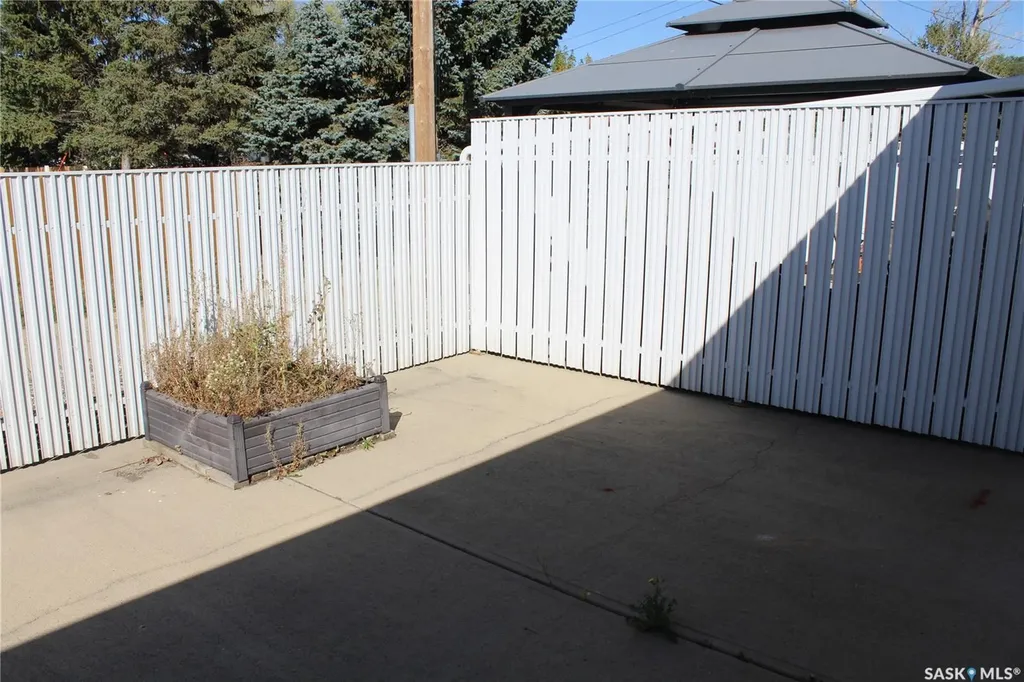 305 5th Street E Wilkie SK S0K 4W0