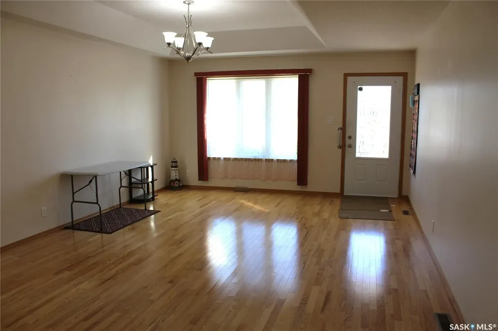 305 5th Street E Wilkie SK S0K 4W0