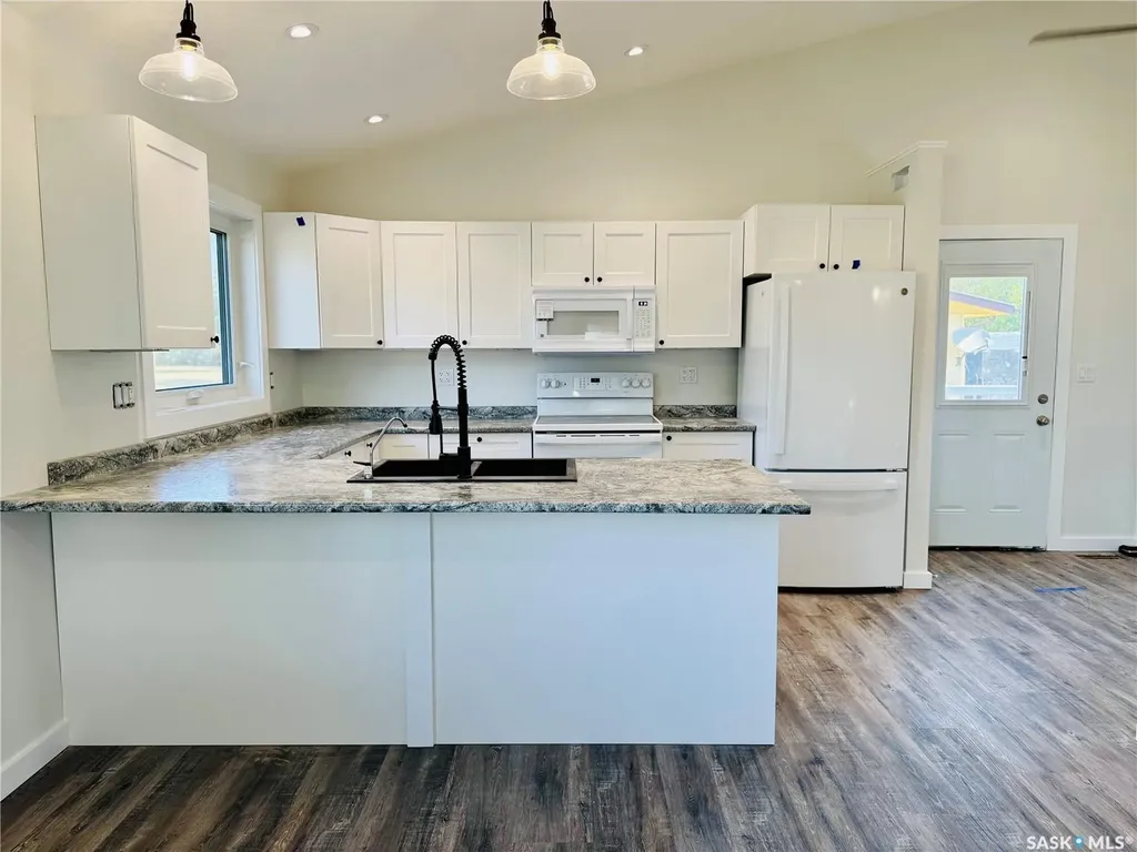 109 Ash Street Wolseley SK S0G 5H0