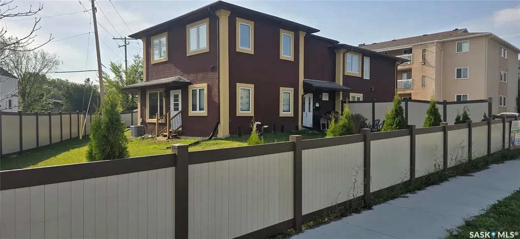 310 18th Avenue E Regina SK S4N 1E2