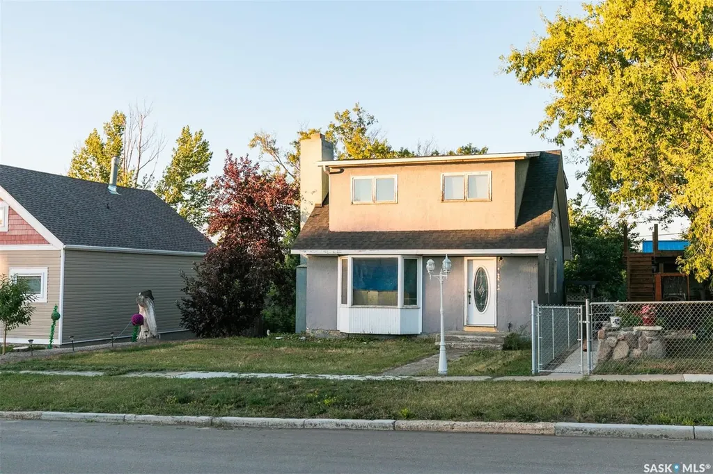 306 Saskatchewan Avenue Kerrobert SK S0L 1R0