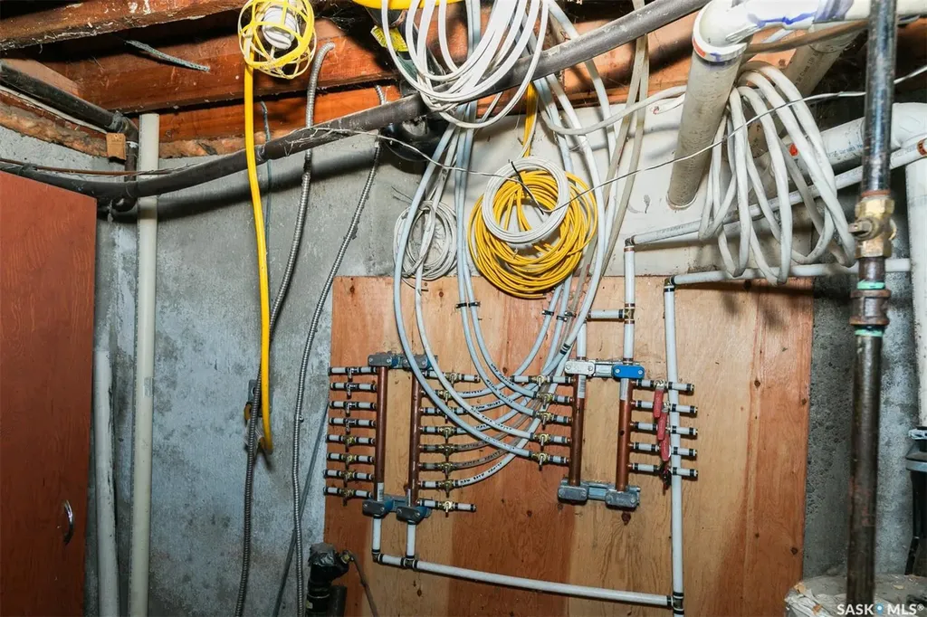 306 Saskatchewan Avenue Kerrobert SK S0L 1R0