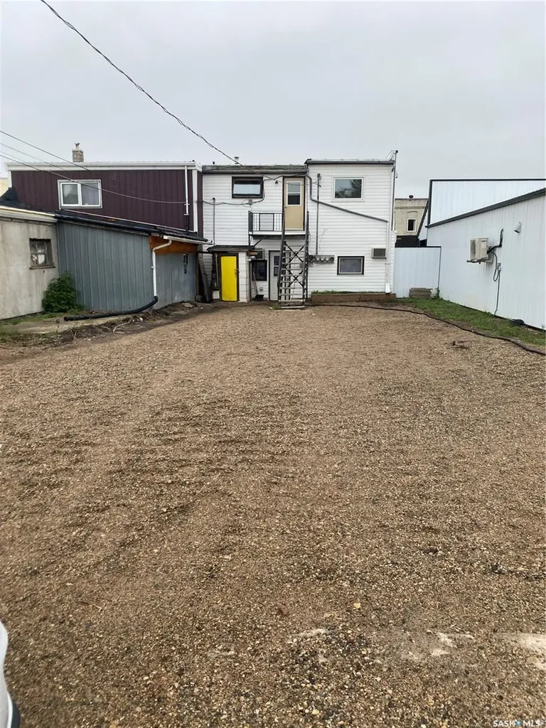 623 Main Street Moosomin SK S0G 3N0