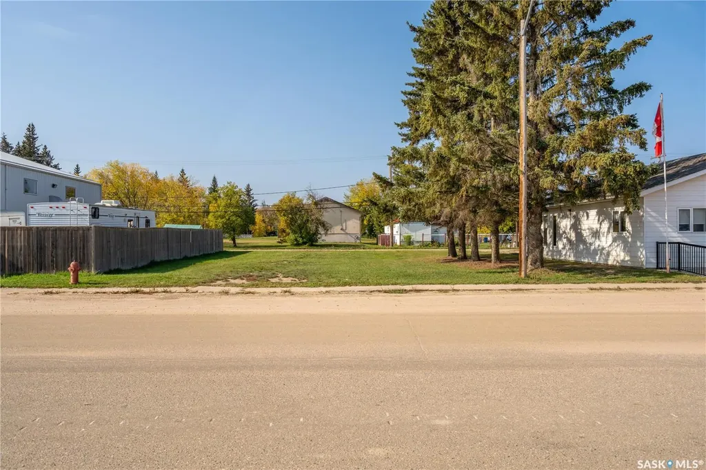 165 & 167 Main Street Pierceland SK S0M 2K0
