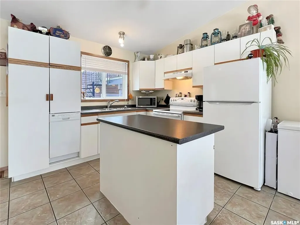 6 Tye Place Candle Lake SK S0J 3E0