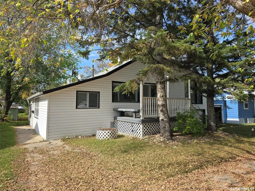 914 Pacific Street Grenfell SK S0G 2B0