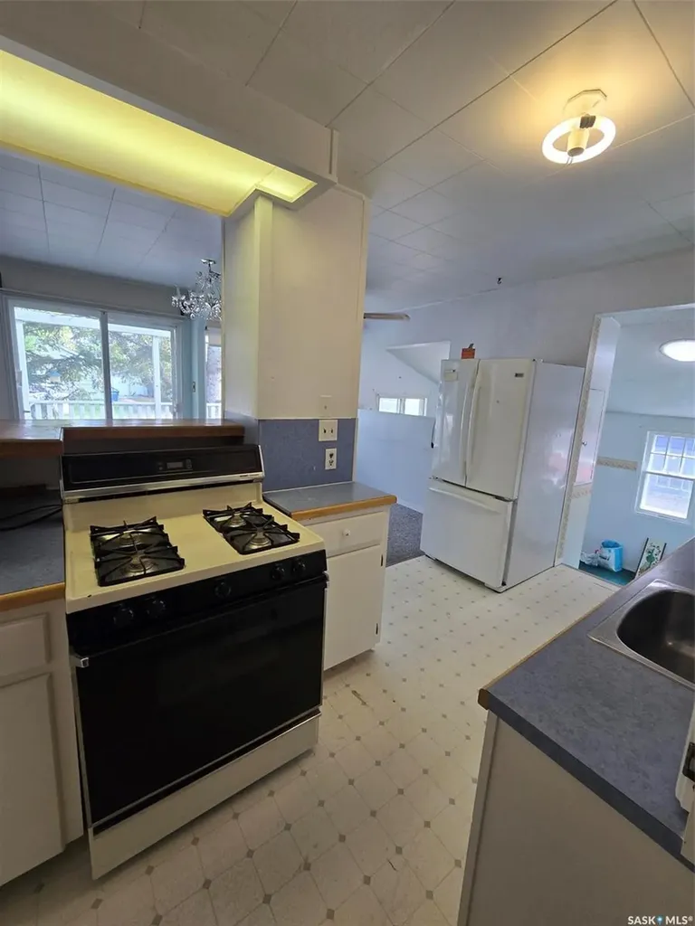 914 Pacific Street Grenfell SK S0G 2B0