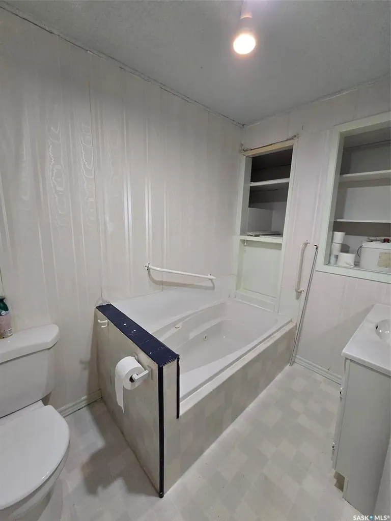 914 Pacific Street Grenfell SK S0G 2B0