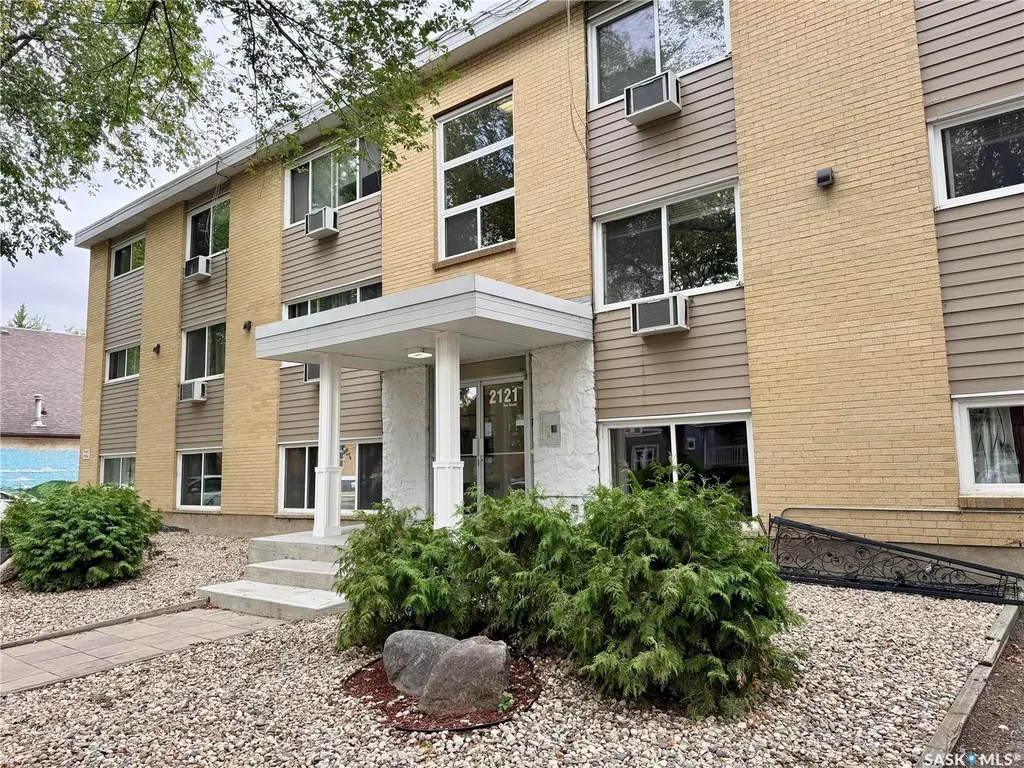 2121 Rae Street Regina SK S4T 2E8