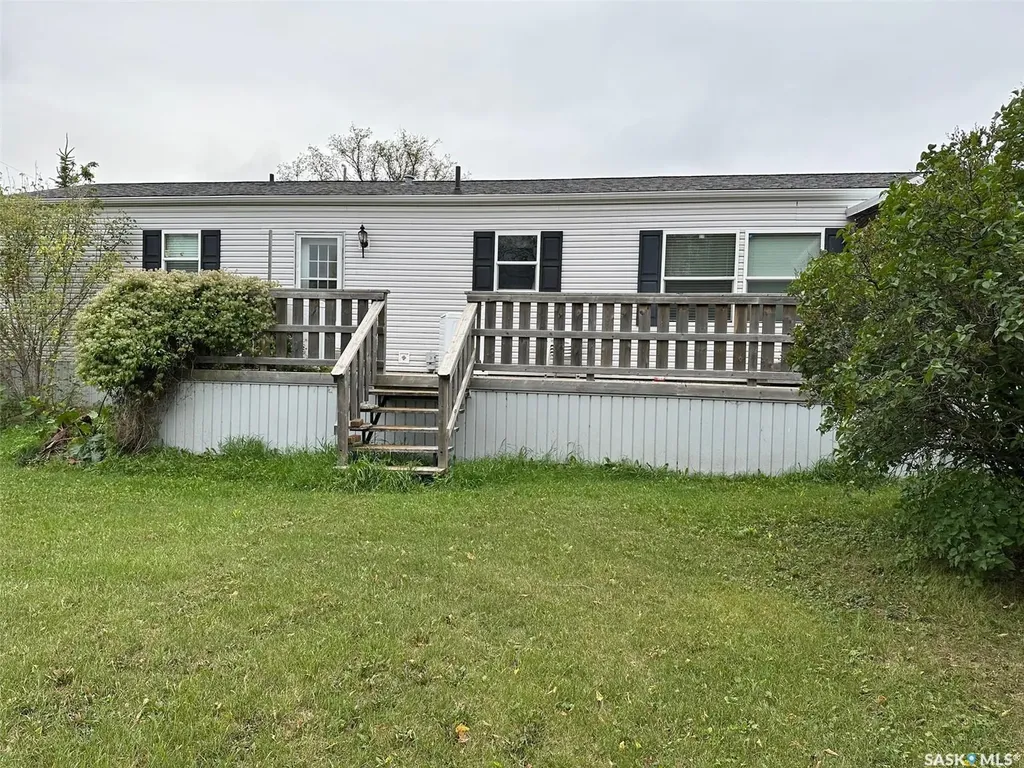211 North Street Stoughton SK S0G 4T0