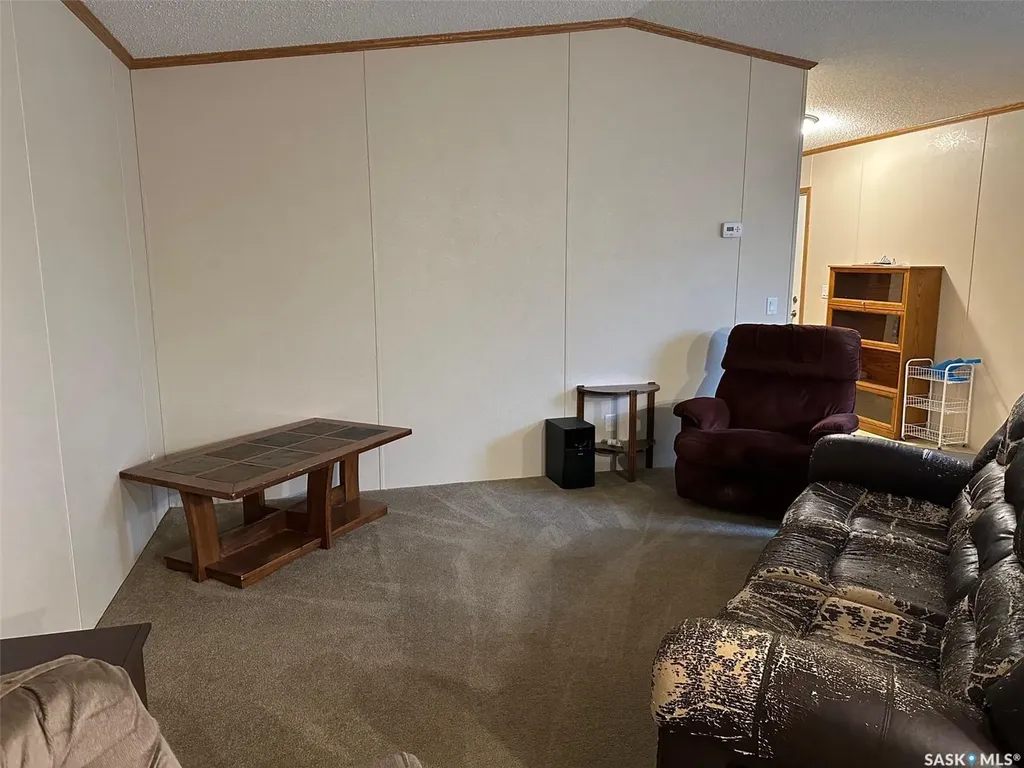 211 North Street Stoughton SK S0G 4T0