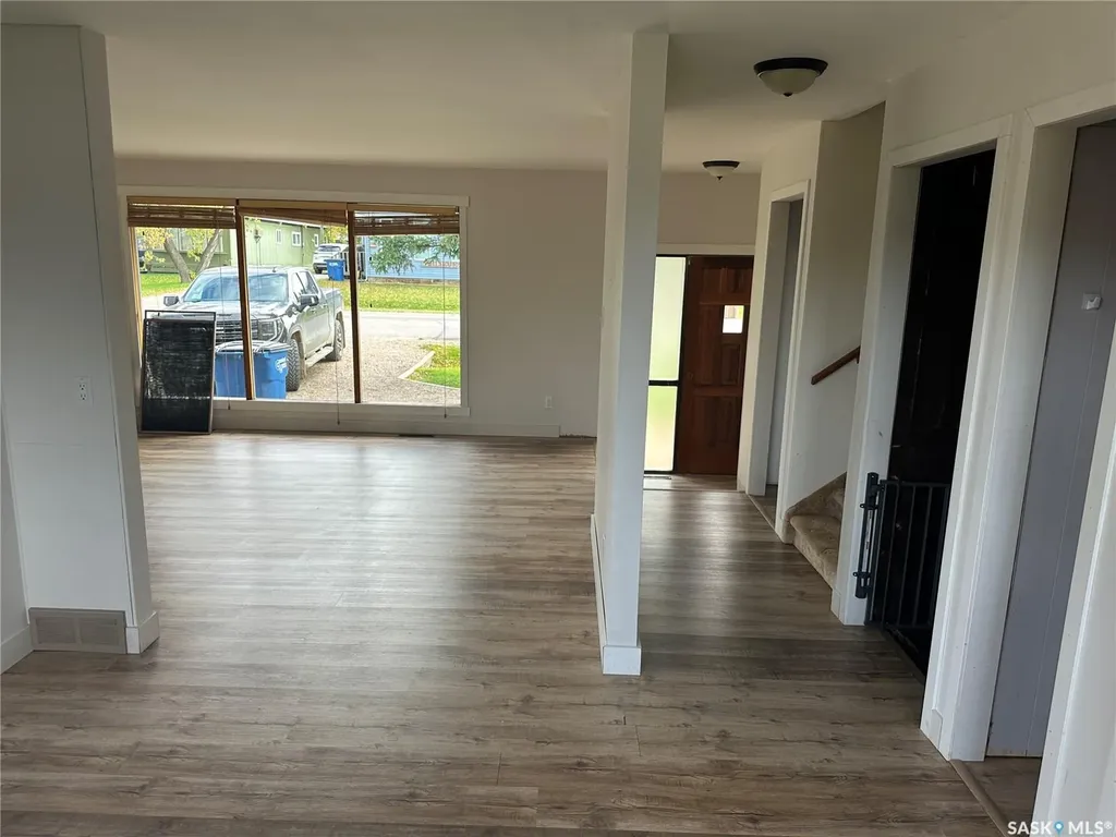 112 5th Avenue N Big River SK S0J 0E0