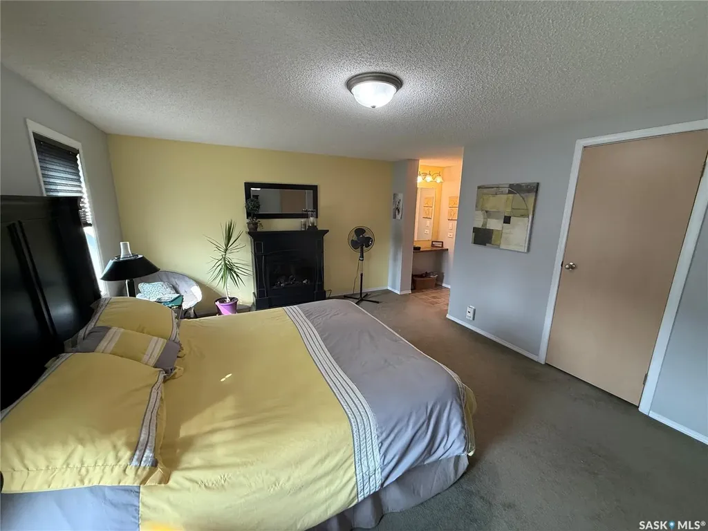 220 5th Street W Carnduff SK S0C 0S0