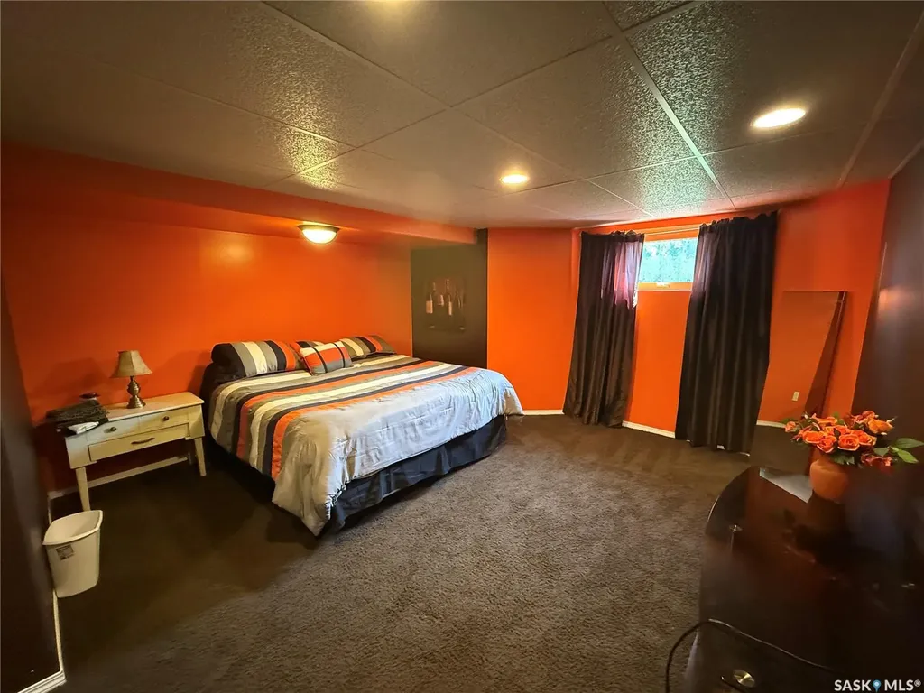 220 5th Street W Carnduff SK S0C 0S0