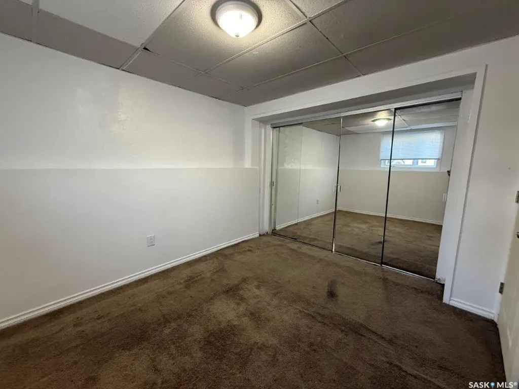 29 6th Street Crescent W Kindersley SK S0L 1S0