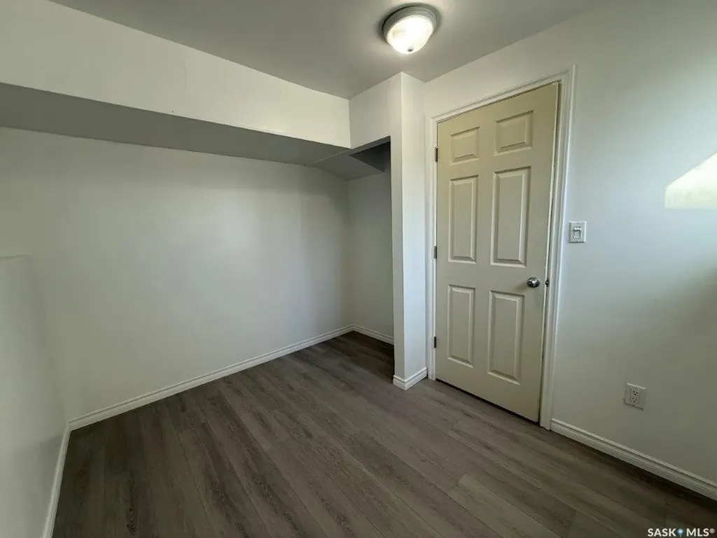 29 6th Street Crescent W Kindersley SK S0L 1S0