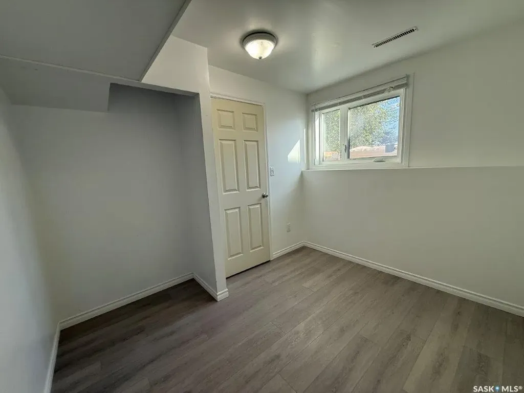 29 6th Street Crescent W Kindersley SK S0L 1S0