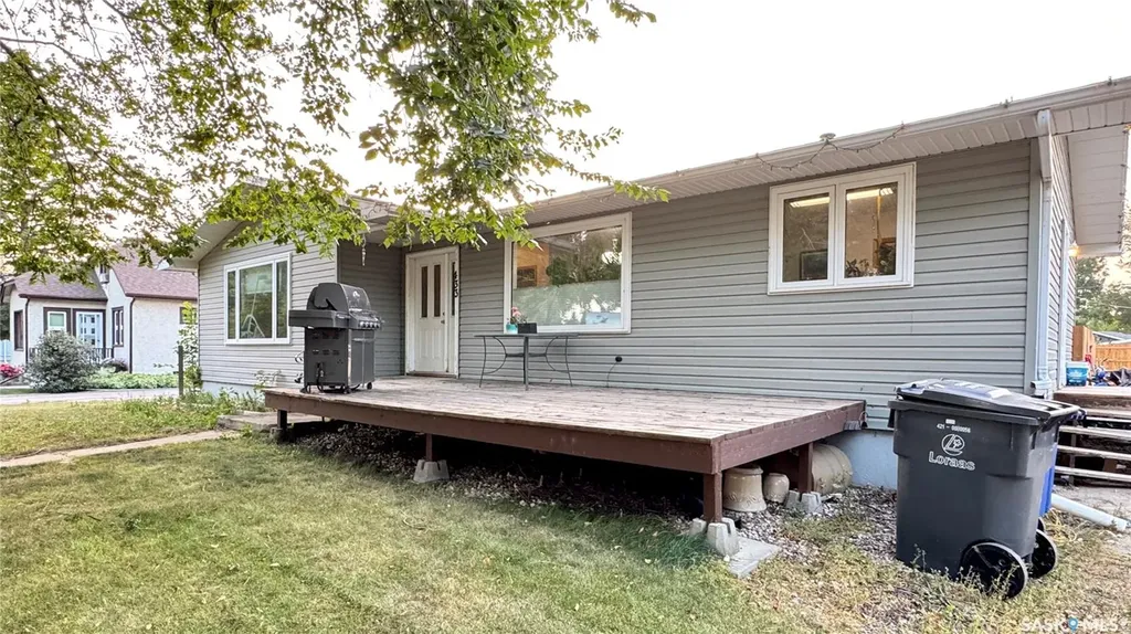 433 Garfield Street Davidson SK S0G 1A0