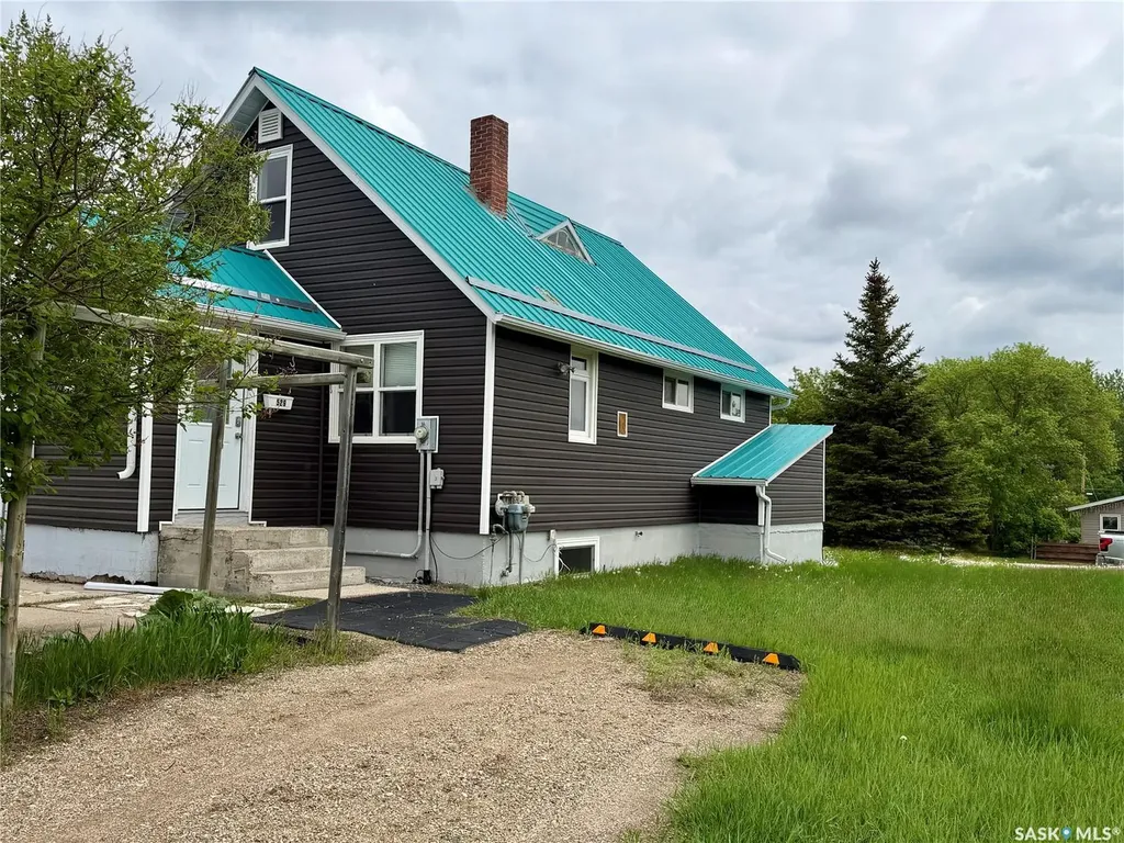 529 Albert Street Hudson Bay SK S0E 0Y0
