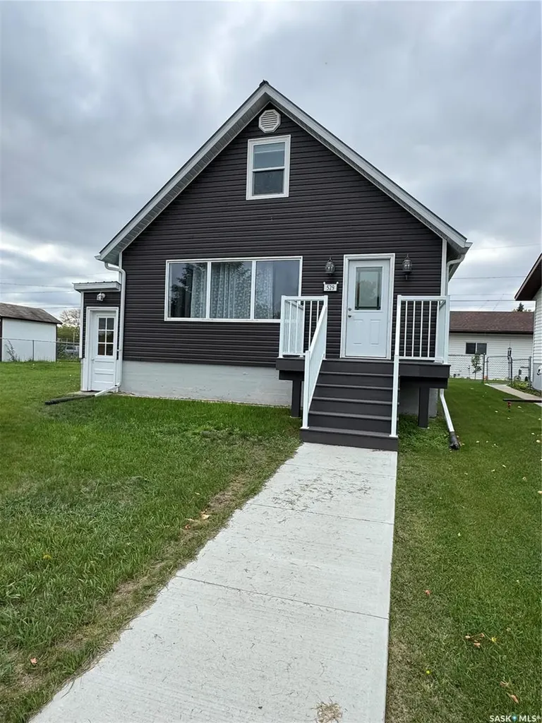 529 Albert Street Hudson Bay SK S0E 0Y0