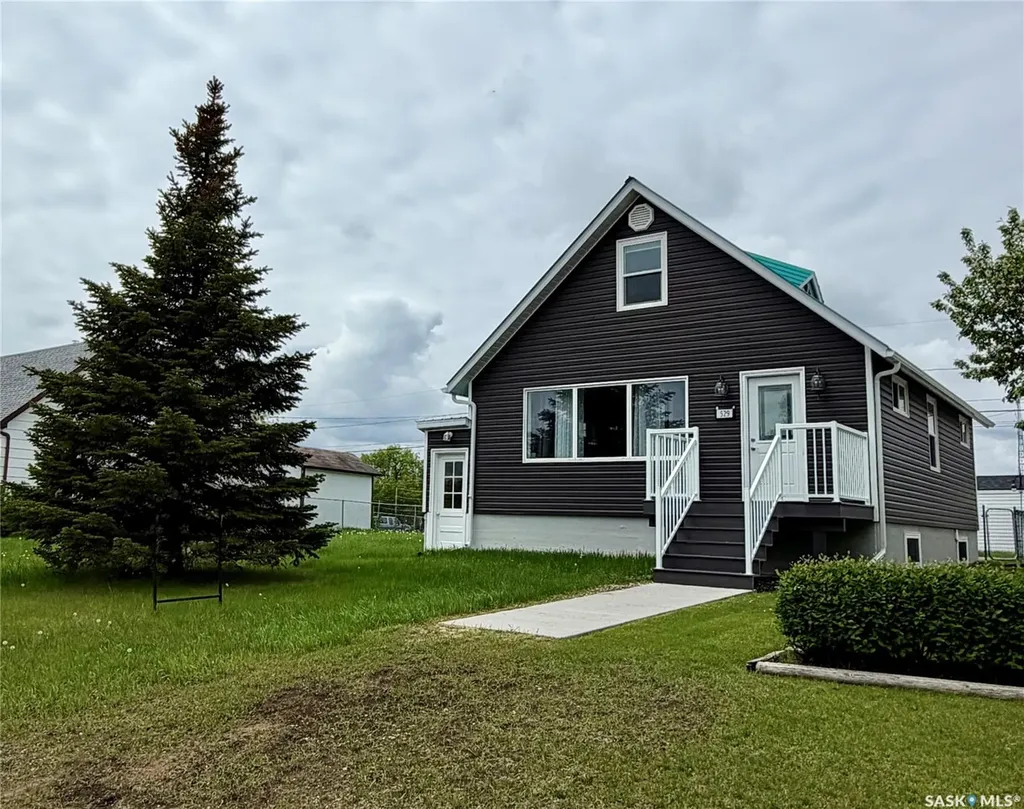 529 Albert Street Hudson Bay SK S0E 0Y0