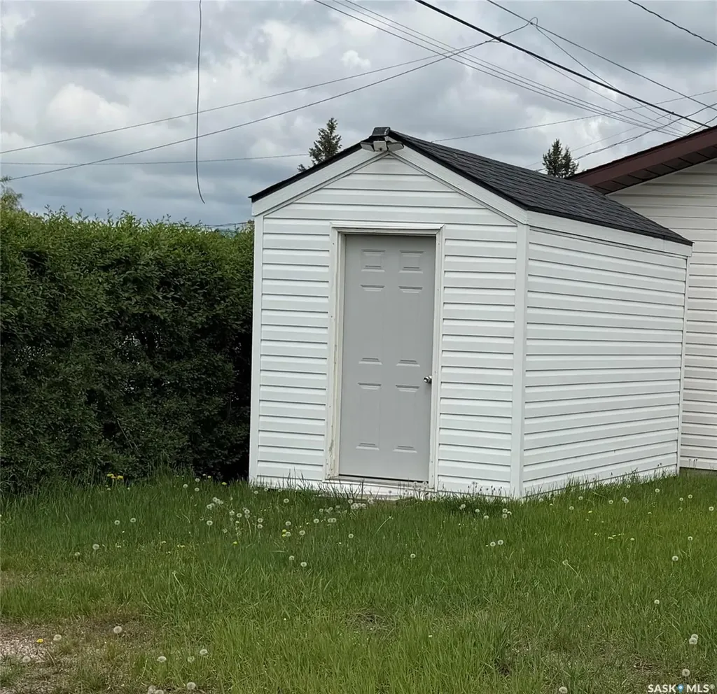 529 Albert Street Hudson Bay SK S0E 0Y0