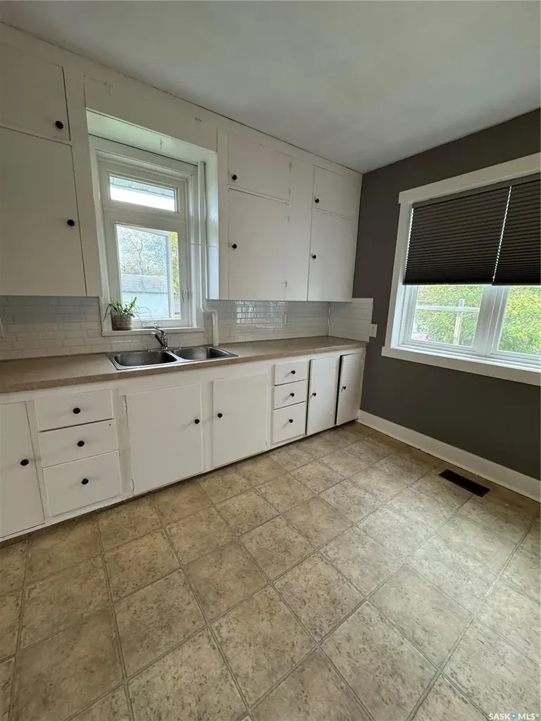 529 Albert Street Hudson Bay SK S0E 0Y0