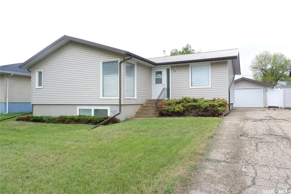 116 Empire Place Assiniboia SK S0H 0B0