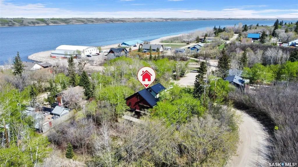 115-117 Evenson Avenue Manitou Beach SK S0K 4T1