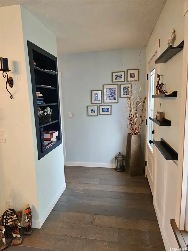 306 West 1st Street Alida SK S0C 0B0