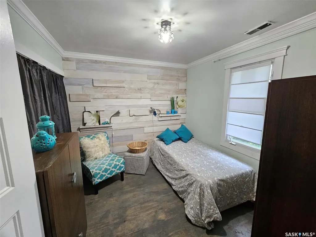 306 West 1st Street Alida SK S0C 0B0