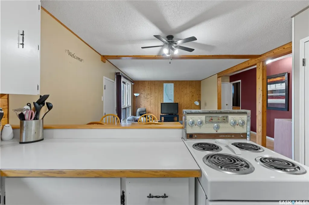 122 Lakeshore Drive Kannata Valley SK S0G 4L0