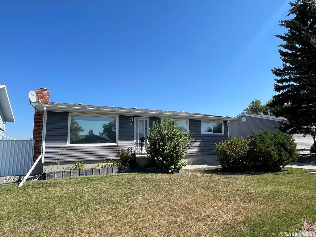 22 West Road Kindersley SK S0L 1S1