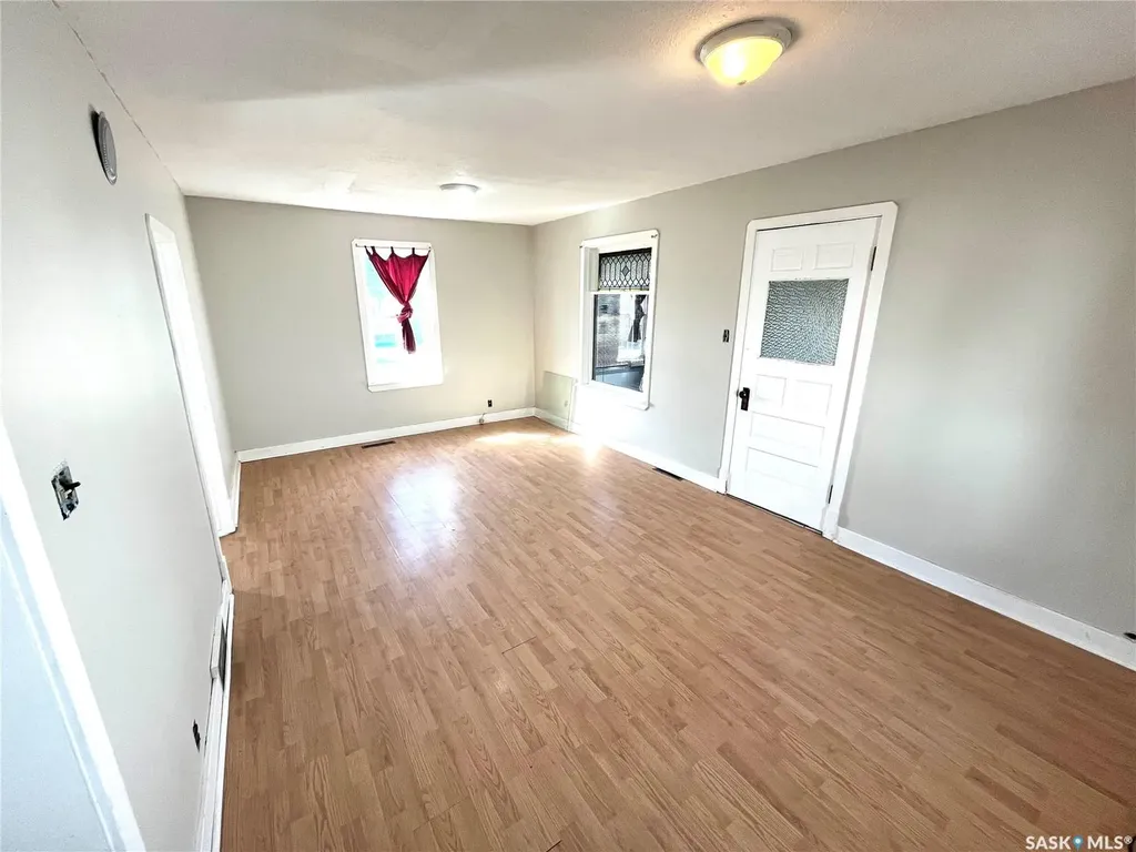 419 Main Street Kipling SK S0G 2S0