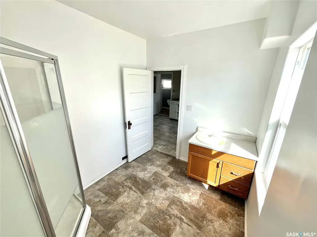 419 Main Street Kipling SK S0G 2S0