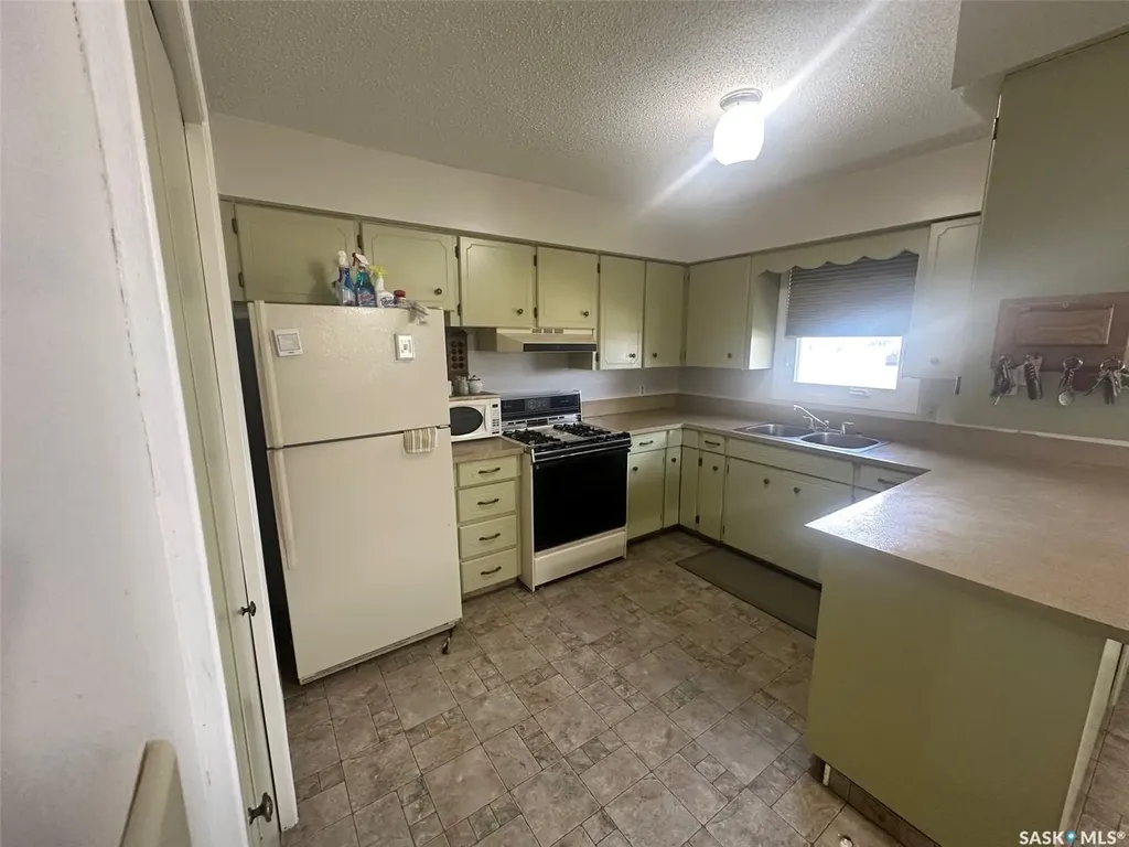 610 Hudson Street Hudson Bay SK S0E 0E0