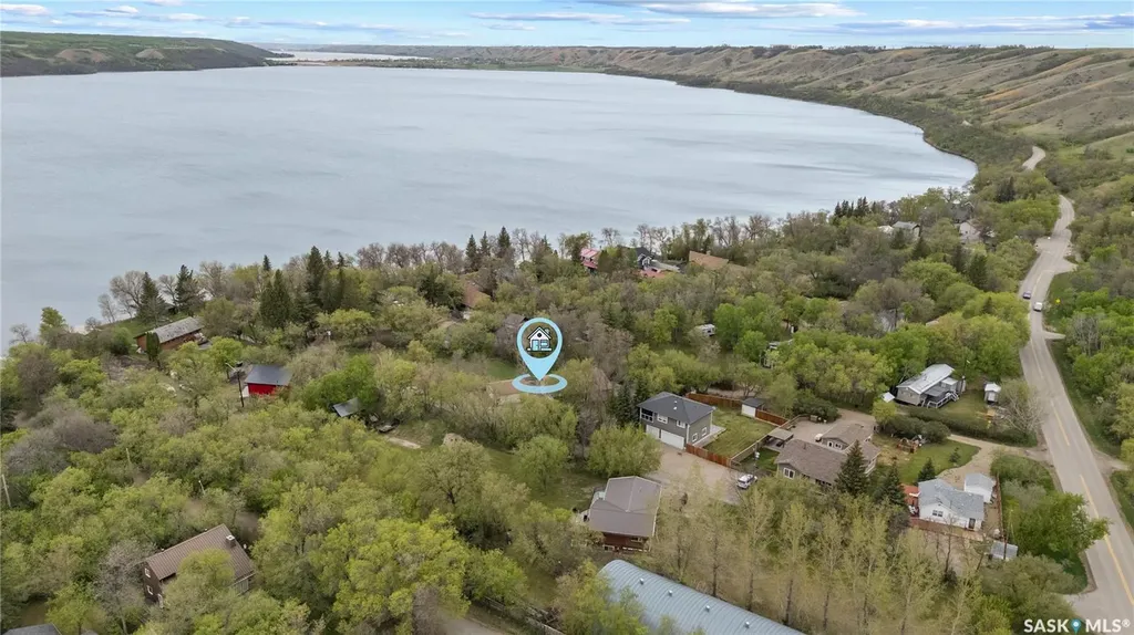 201 Lilac Drive Katepwa Beach SK S0G 2K0