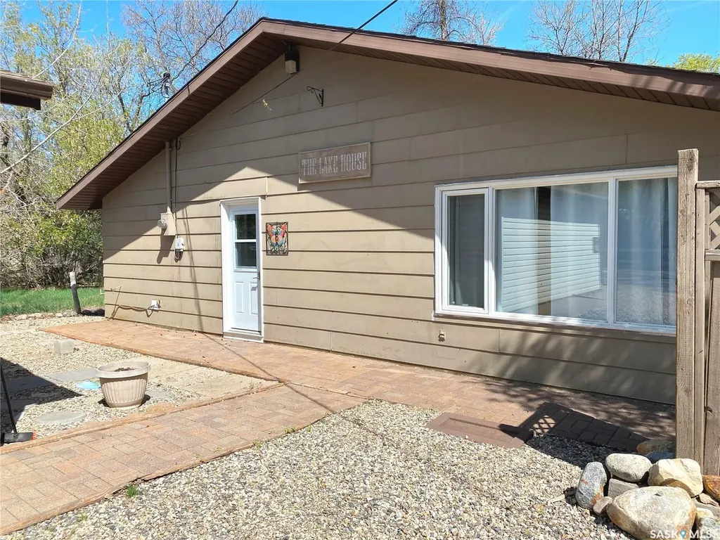 201 Lilac Drive Katepwa Beach SK S0G 2K0