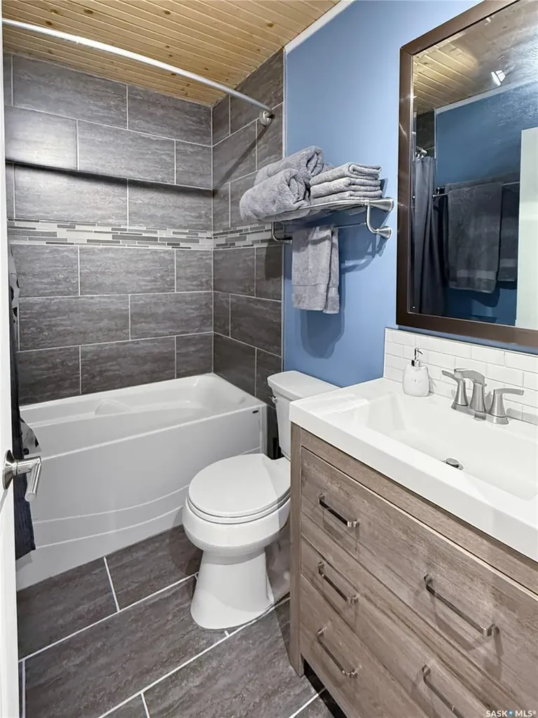 33 Main Street Candle Lake SK S0J 3E0